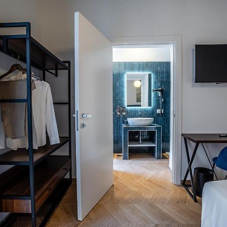 Fantini Rooms-Monti Rome Bagian luar foto